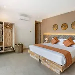 Villa White Lotus By Balisuperhost